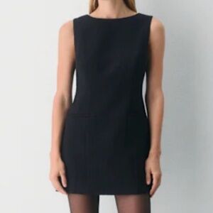 Ariztia Babaton Black Shift Mini Dress